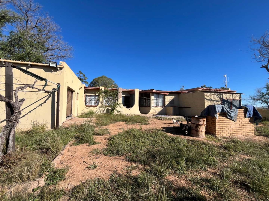 3 Bedroom Property for Sale in Kakamas Northern Cape